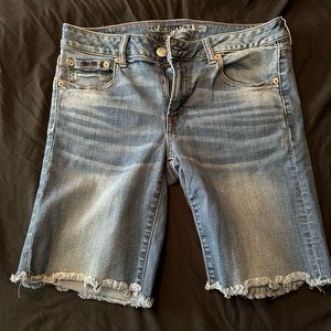 American Eagle Bermuda shorts